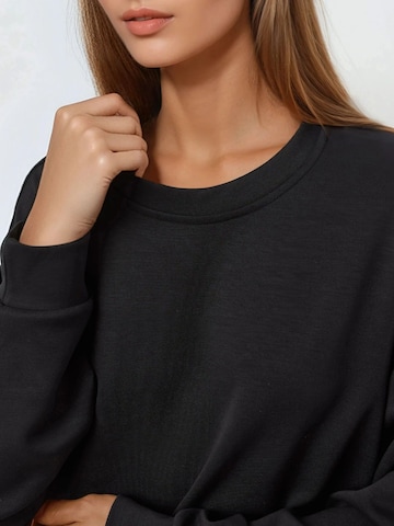 Busem Sweatshirt in Zwart