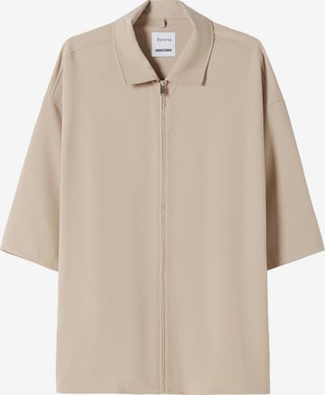 Bershka Comfort fit Button Up Shirt in Beige: front