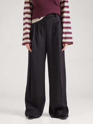 Wide leg Pantaloni con pieghe 'KAAYUA' di ARMEDANGELS in nero: frontale