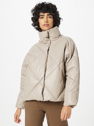 GLAMOROUS Between-Season Jacket in Grey: front