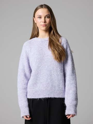 LMTD Sweater in Purple: front