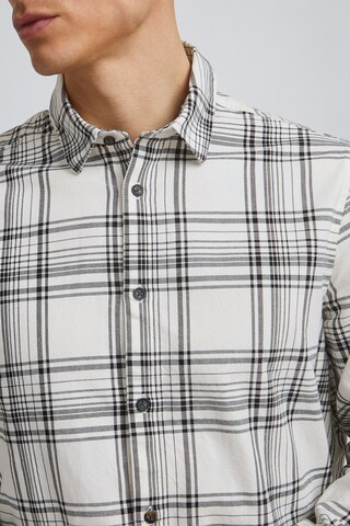 !Solid Regular fit Button Up Shirt 'SDAlexx' in Beige