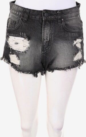 Factorie Shorts in M in Grey: front