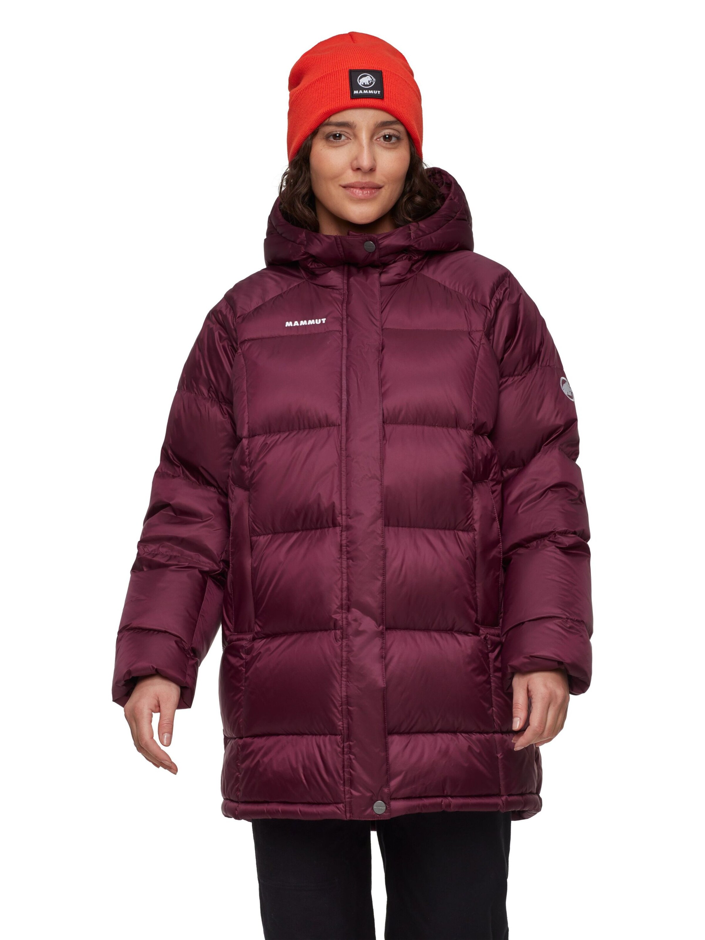 MAMMUT Outdoor Jacket in Red: front