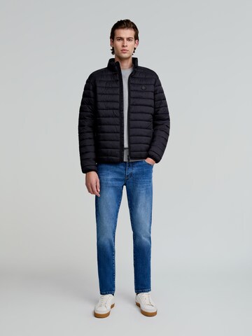 Scalpers Slim fit Between-Season Jacket 'Nos Gstaad' in Black: front