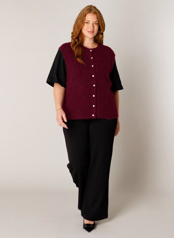 BASE LEVEL CURVY Vest in Red