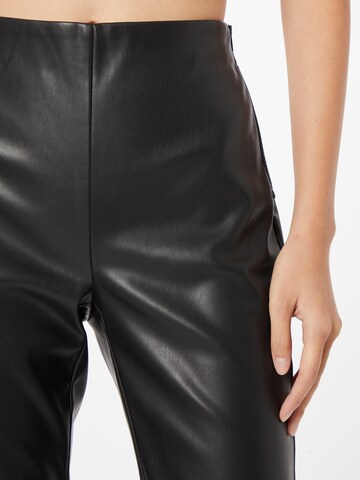 Twist & Tango Slimfit Spodnie 'Arleen' w kolorze czarny