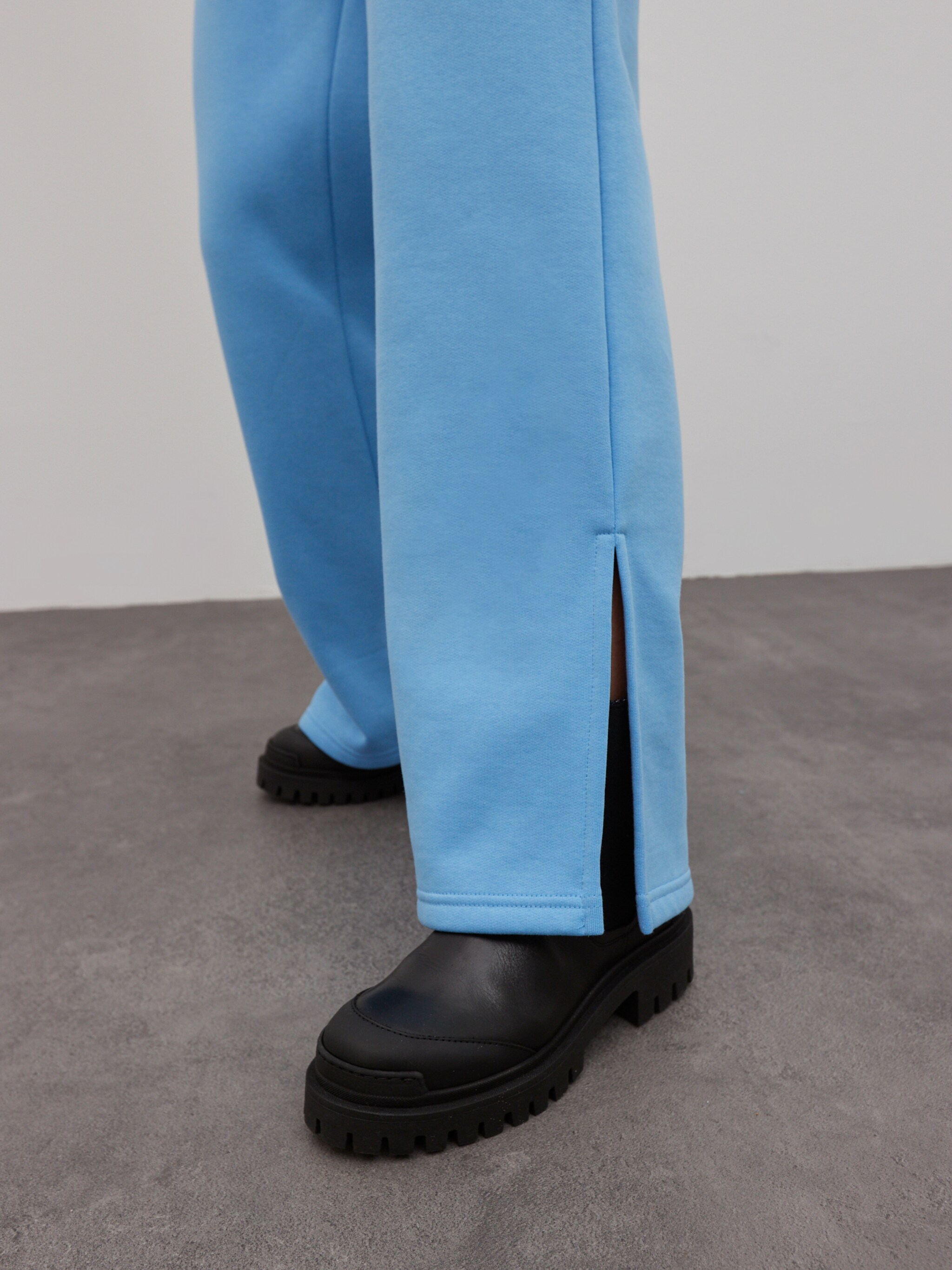 EDITED Producten Broek 'Sancia' Lichtblauw