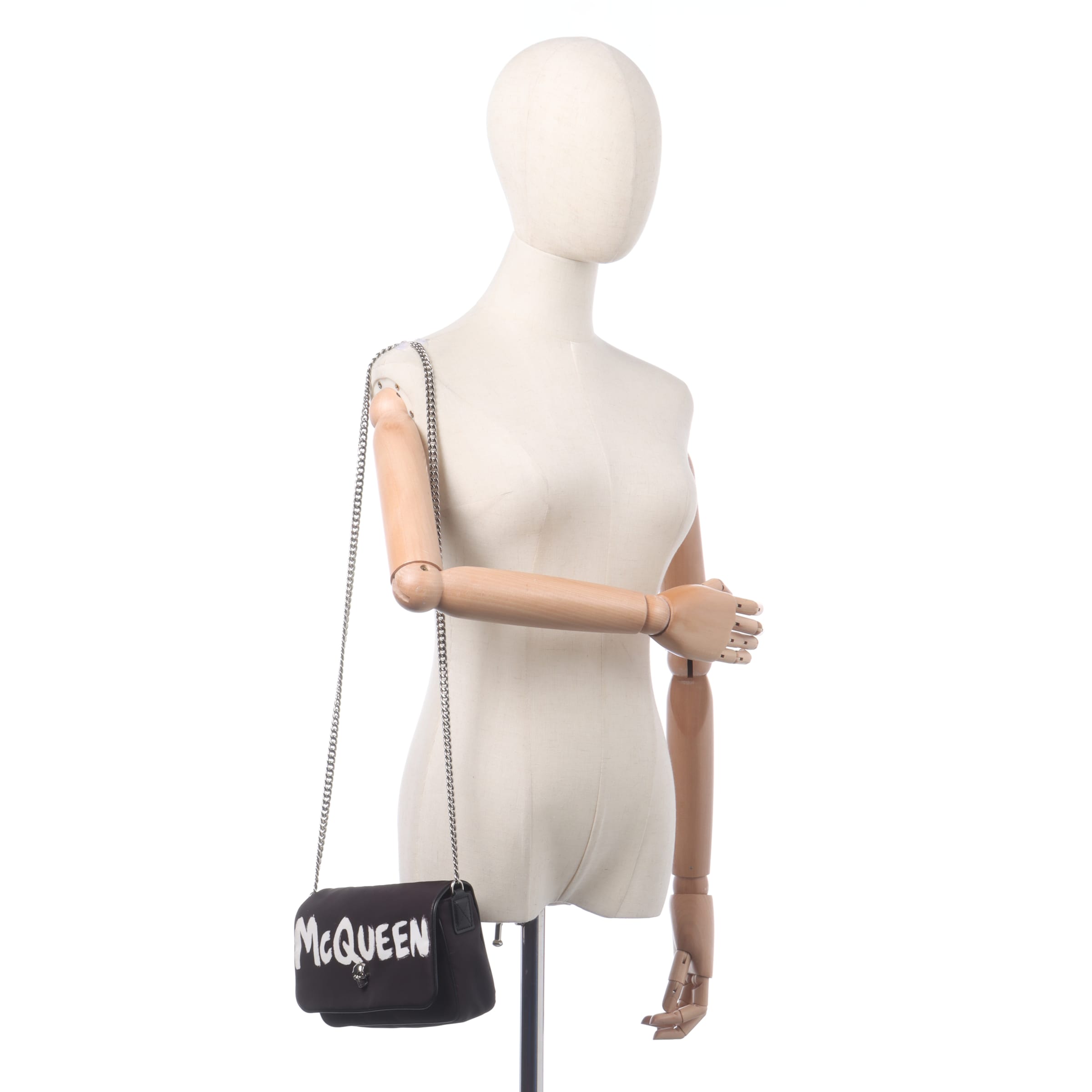 Alexander McQueen Bag in One size in Black