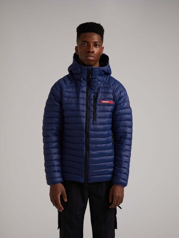 Veste outdoor ' SATEL1TE Kapuzen-Daunenjacke 2.0 ' JACK1T en bleu : devant