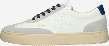 BLACKSTONE - Zapatillas deportivas bajas 'Slate Harper Perf DG518' en blanco: frente