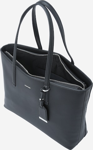 Calvin Klein Nakupovalna torba 'Must' | črna barva