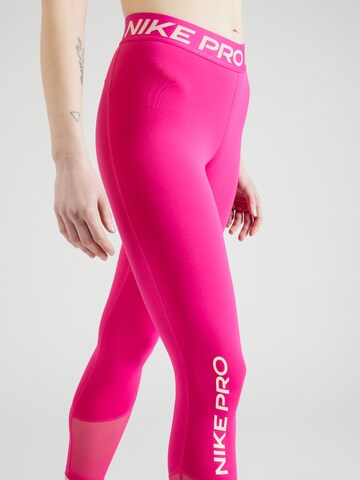 NIKE Skinny Sporthose in Pink