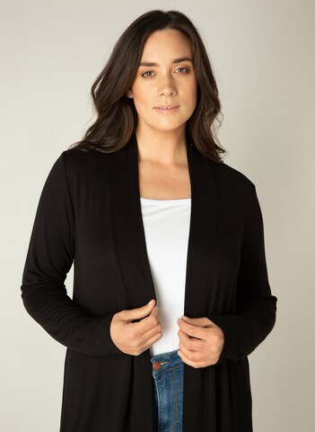 BASE LEVEL CURVY Knit Cardigan 'Ayla' in Black