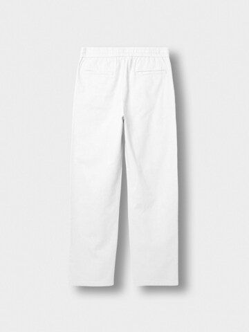 Burocs Regular Pants in White