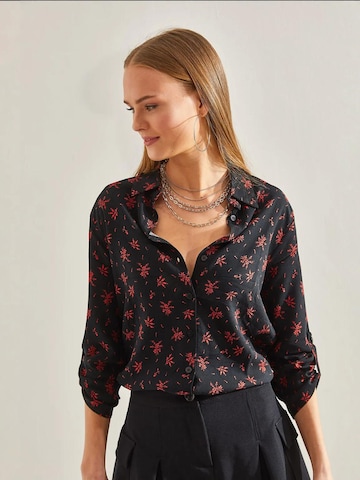 Bianco Lucci Blouse in Zwart: voorkant