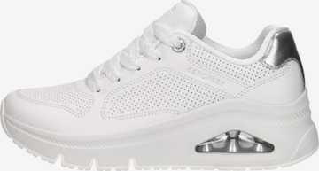 Baskets basses 'Uno Icon' SKECHERS en blanc : devant