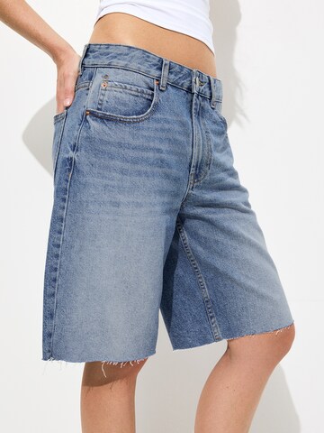 Pull&Bear Regularen Kavbojke | modra barva