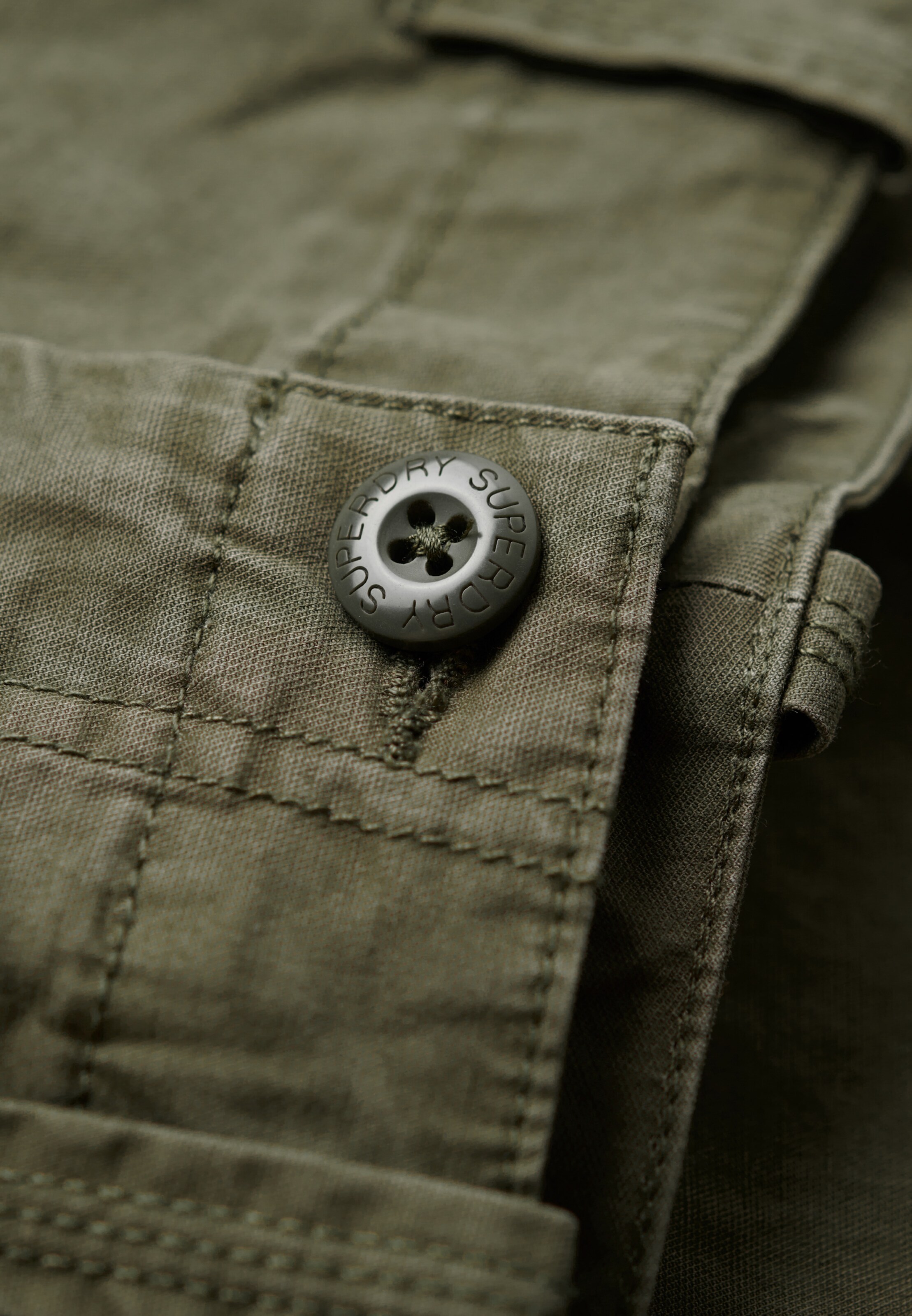 Regular Pantalon cargo Superdry & Co en vert