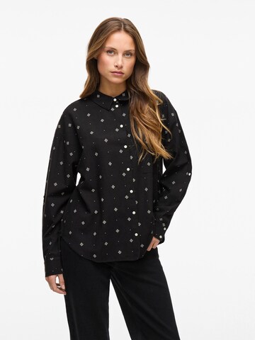 VILA Blouse in Black: front