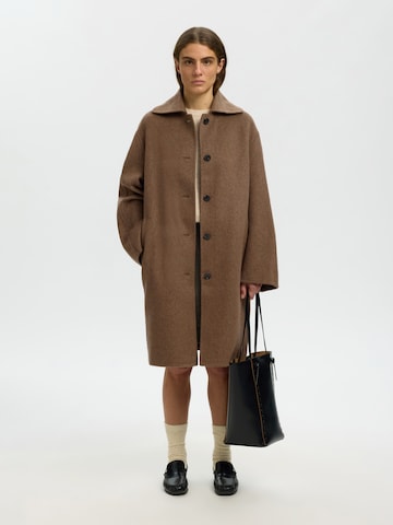 SELECTED Between-Seasons Coat 'SLWGERI' in Brown: front