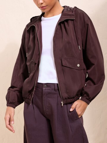 Friends Like These - Chaqueta de entretiempo en lila