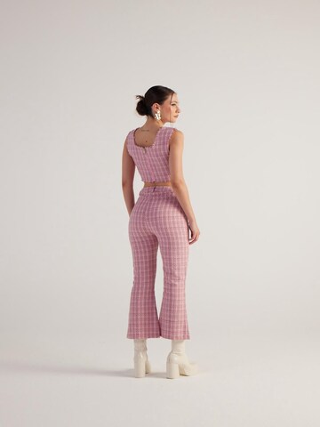HOLLY LOLLY Flared Hose in Pink