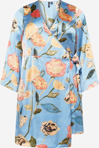 Robe 'Renee Noa' Vero Moda Curve en bleu : devant