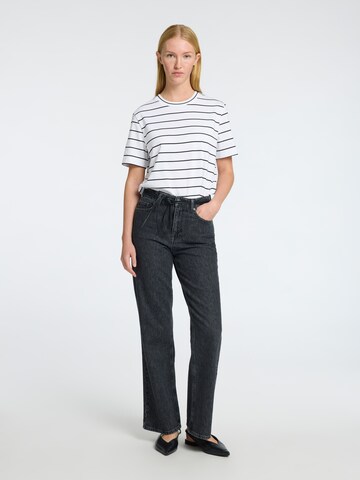 Maglietta 'ESSENTIAL' di SELECTED FEMME in bianco