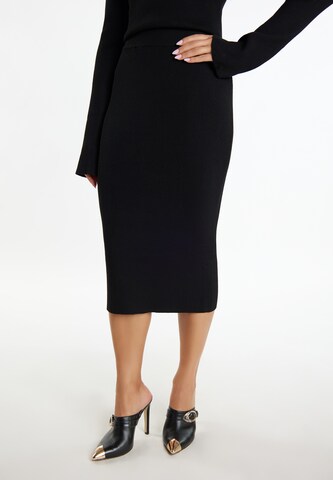 faina Skirt 'Colina' in Black: front