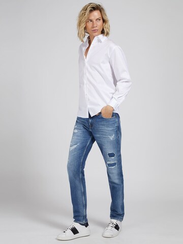 GUESS Slim Fit Hemd in Weiß