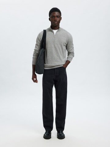 Coupe regular Pull-over 'SLHBERG' SELECTED en gris