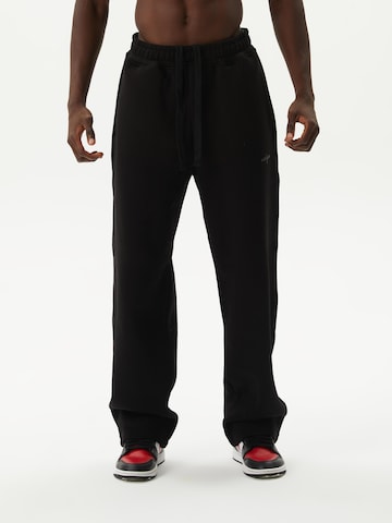 Ossy Homer Loosefit Sporthose 'Heavy Cotton 450 GSM N1Y013' in Schwarz