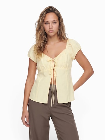Bershka Blouse in Yellow: front