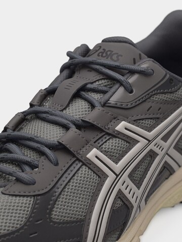 ASICS SportStyle Ниски маратонки 'GEL-NUNOBIKI' в сиво