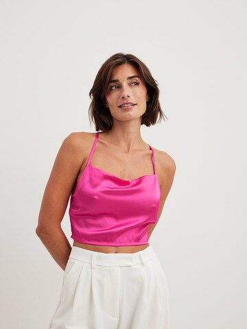 NA-KD Top in Pink: front