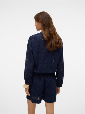 VERO MODA Демисезонная куртка 'VMHay' в Синий
