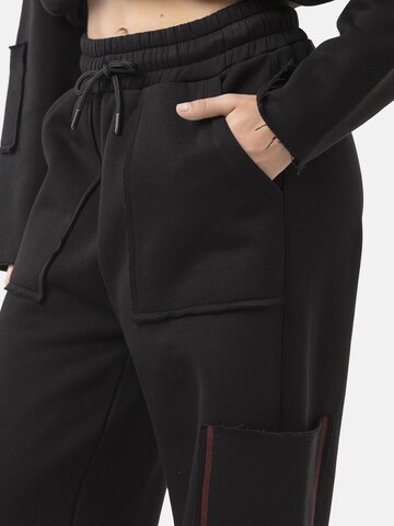 CIPO & BAXX Loose fit Pants 'WR154' in Black