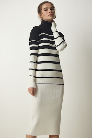 Happiness İstanbul Плетена рокля в бежово: отпред