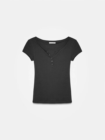 Dilvin Shirt in Black
