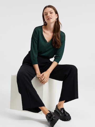 WE Fashion Szabványos Ráncos nadrág - fekete