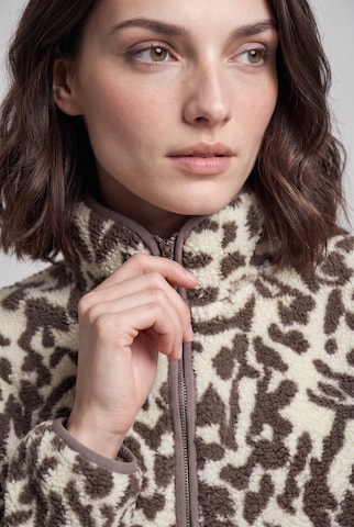 ONLY Carmakoma Fleecejacke in Beige
