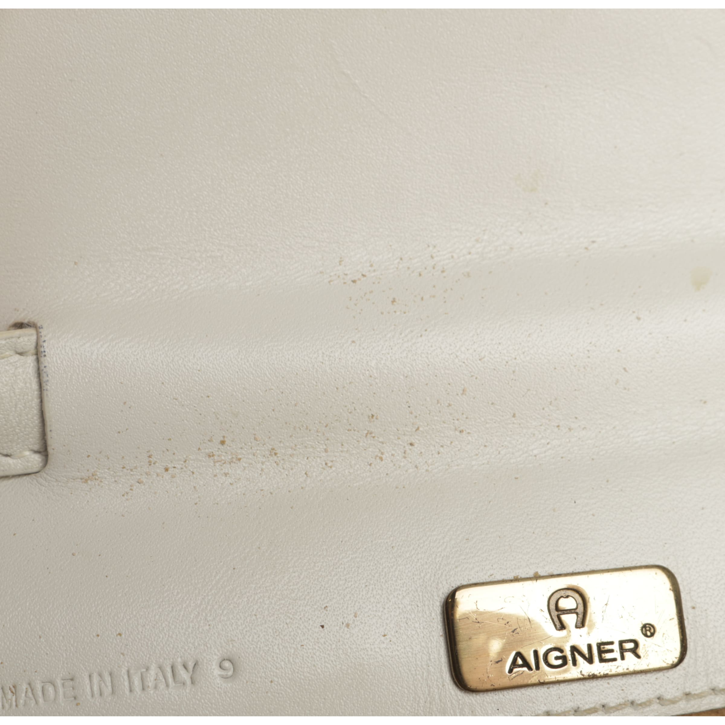 AIGNER Bag in One size in Grey