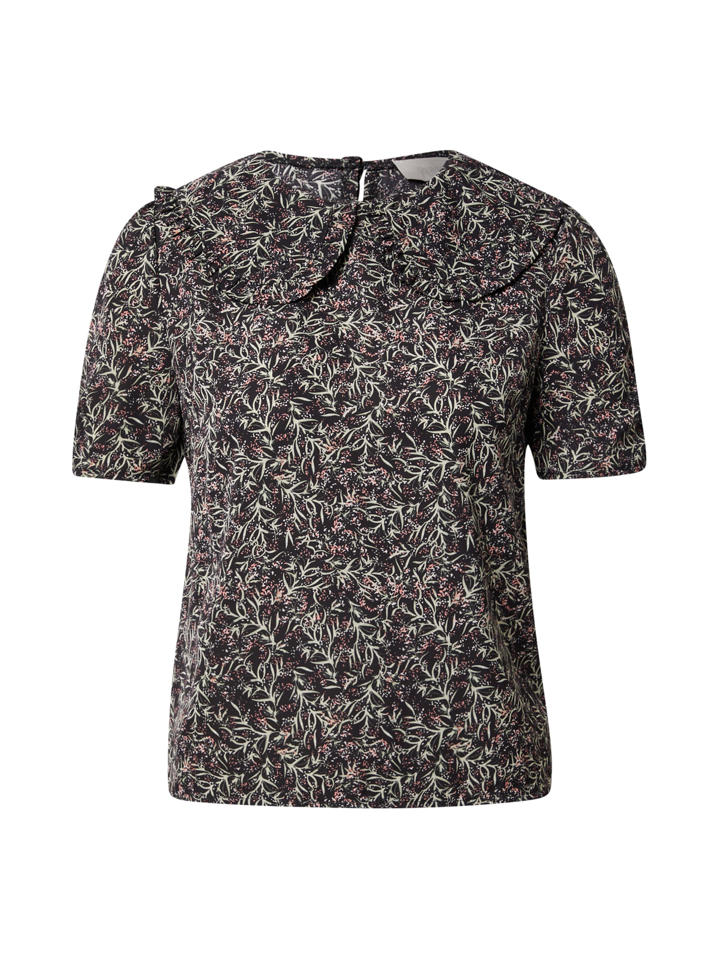 melns Coast Blūze: no priekšpuses