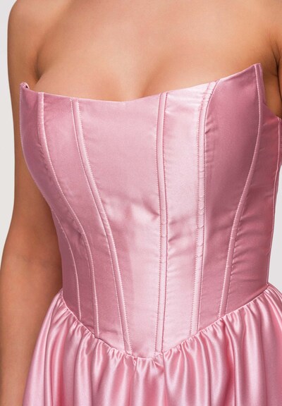 Ombre Robe de soirée en rose, Vue avec produit