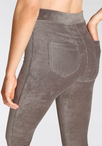 Skinny Leggings di LASCANA in grigio