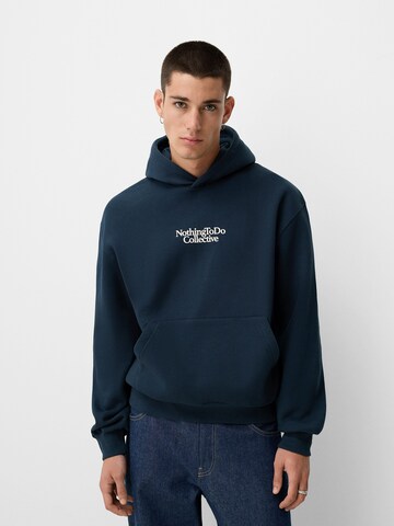 Bershka Sweatshirt in Blauw: voorkant
