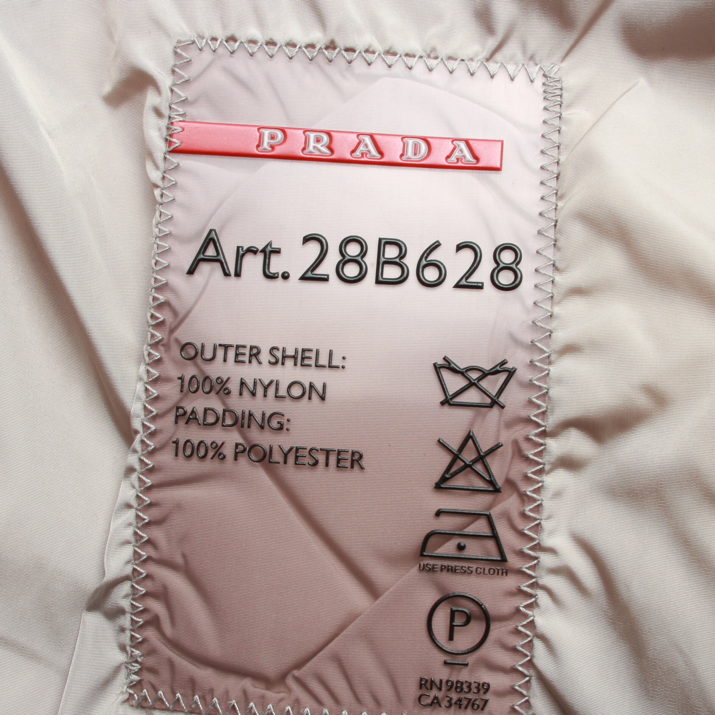 PRADA Winterjacke / Wintermantel M in Rot