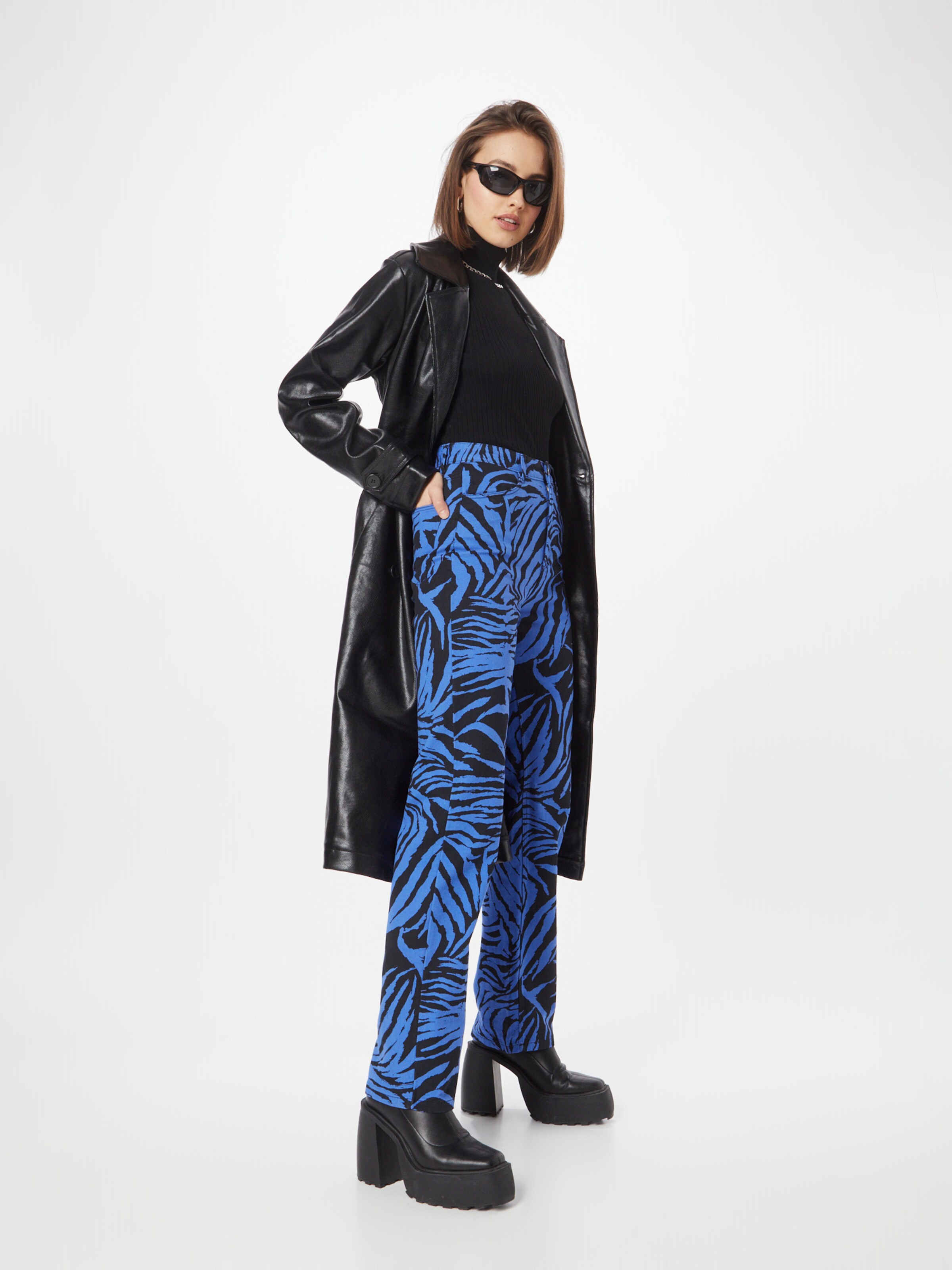 Monki Regular Broek in Kobaltblauw Royal Blue Koningsblauw ABOUT YOU