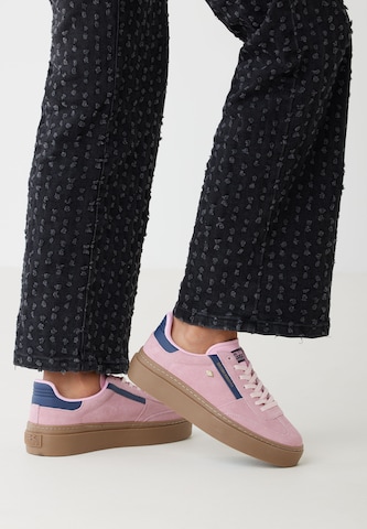 BRITISH KNIGHTS Sneakers laag ' RE-ISSUE ' in Roze: voorkant
